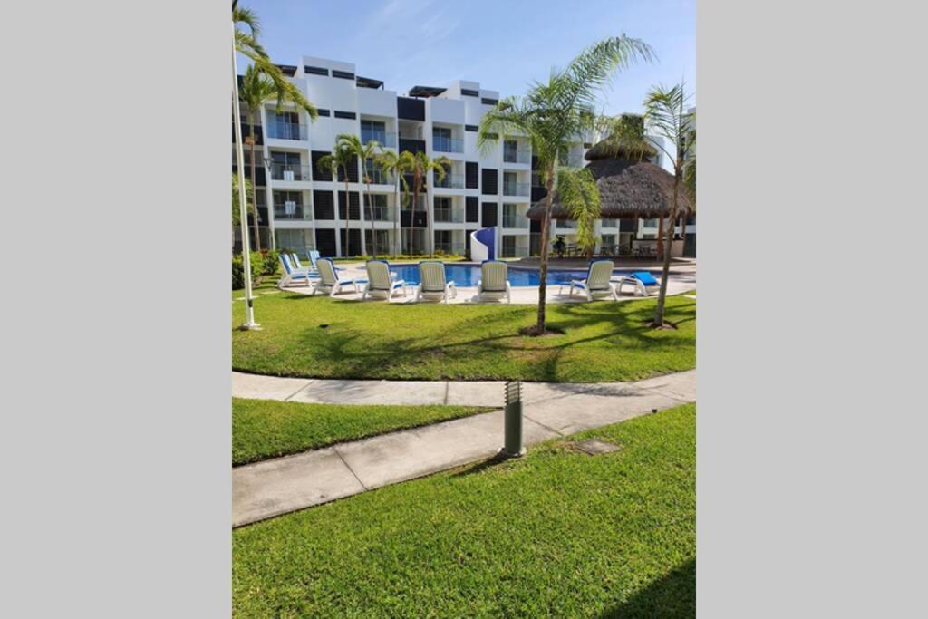 Departamento De Lujo En Manzanillo, Planta Baja Frente A La Alberca Apartment Екстериор снимка