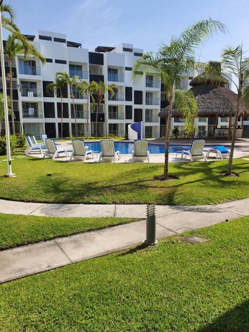 Departamento De Lujo En Manzanillo, Planta Baja Frente A La Alberca Apartment Екстериор снимка